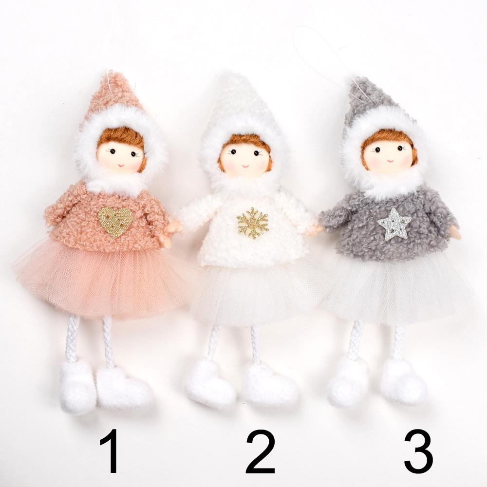 Závesné bábiky v mixe farieb s kapucňou a sukničkou.