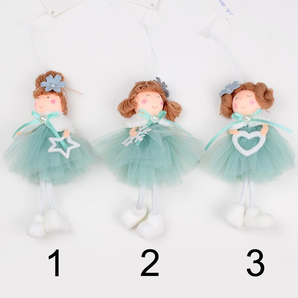 Modré bábiky na zavesenie s rôznymi doplnkami.