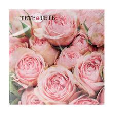 Servítky s motívom ruží.