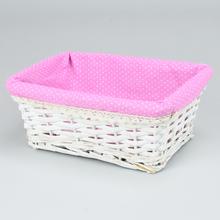 Prútený košík biely s ružovým vzorom bodka.