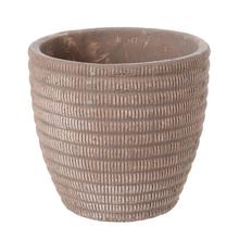 Cementový obal hnedý s textúrou, priemer 12,5 cm a výška 12 cm.