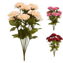 Kytica umelých ruží v mixe farieb.