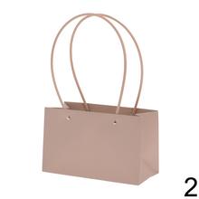 Rôzne farby tašiek s dlhými uchami.