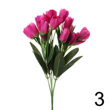 Kytica umelých kvetov krokus v mixe farieb.