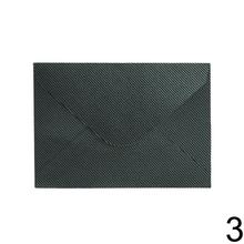 Obálky 8x11 cm v mixe farieb, balenie po 10 kusoch.