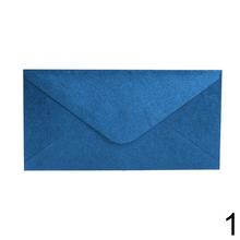 Obálky v mixe farieb, rozmer 22x11 cm, balenie po 10 kusoch.