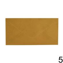 Obálky v mixe farieb, rozmer 22x11 cm, balenie po 10 kusoch.