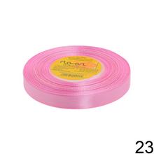 Mix farieb saténových stúh v rôznych odtieňoch.