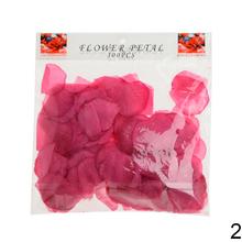 Umelé lupene ruží v červenej farbe, 300 kusov.