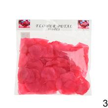 Umelé lupene ruží v červenej farbe, 300 kusov.