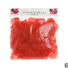 Umelé lupene ruží v červenej farbe, 300 kusov.