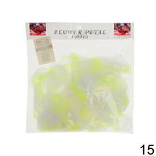 Umelé lupene ruží v červenej farbe, 300 kusov.