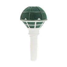 Mikrofón s otvorenou mokrou hlavou, ideálny na aranžovanie.