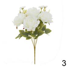 Kytica umelých ruží v mixe farieb.