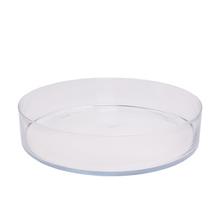 Priehľadná sklenená salaterka