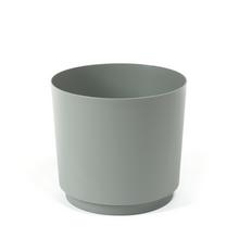 Okrúhly kvetináč v sivej farbe s dizajnovým vzhľadom.
