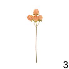 Umelé kvety ruže viackveté bez listov v rôznych farbách.