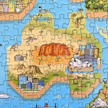 Puzzle 1000 dielov s mapou sveta v 8-bitovom štýle.