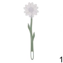 LAPKA NA MUCHY v tvare kvetu s dlhým zeleným držadlom.