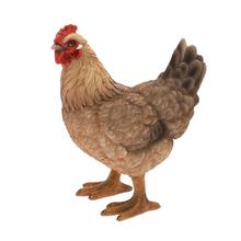 Hnedo-béžová sliepka