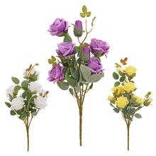 Kytica umelých ruží v mixe farieb, 56 cm.