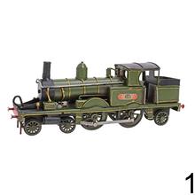 Model vlaku v červenej a zelenej farbe.