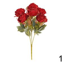 Kytica umelých ruží v mixe farieb.