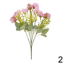 Kytica umelých ruží v mixe farieb.