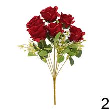 Kytica umelých ruží v mixe farieb.