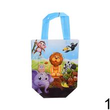 Detská taška z netkanej textílie s obrázkami zvierat.
