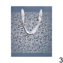 Darčeková taška M s rôznymi vzormi.