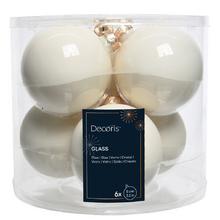 Biele sklenené vianočné gule s lesklým a matným povrchom, priemer 8 cm.