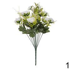 Kytica umelých ruží v mixe farieb.