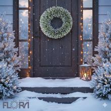 Veľký veniec z čečiny s osneženým vzhľadom.