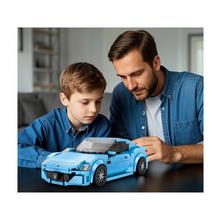 Licencované auto Maserati Gran Turismo z technických blokov.