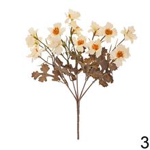 Kytica drobných kvetov v mixe štyroch farieb, 27 cm.