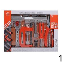 Sada plastového náradia pre deti.