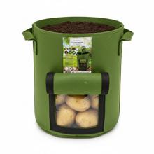 Plstené pestovateľské vrecko na zeleninu v troch farbách.