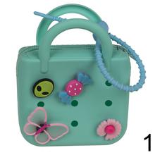 Kabelka s príveskom, so zipsom, 9x12cm