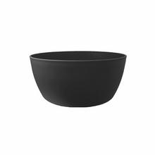 Dizajnová misa MISA VILA ASH v čiernej farbe.