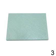 Obálky v mixe farieb 16x11 cm, balenie po 10 kusoch.