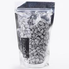 Dekoračný strieborný kameň 9-13mm v balení 0,50kg.