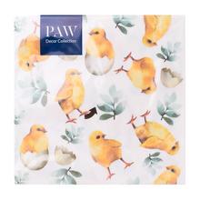 Servítky s motívom kuriatok v škrupinách.