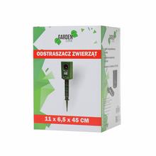 Odpudzovač zvierat so snímačom v balení.
