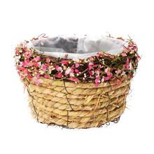 Ružový obal košík s kvetinovým dekorom.