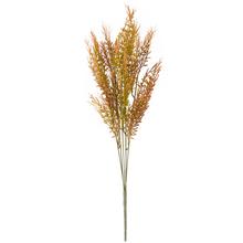 Umelá tráva v oranžovej farbe s dĺžkou 53 cm.