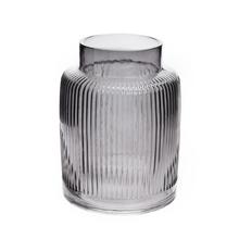 Sklenená váza Santos v šedej farbe.