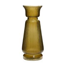 Zelená váza Gianni s pruhovaným dizajnom.