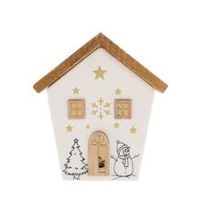 Biely domček s LED svetlom a drevenou strechou, vianočná dekorácia.