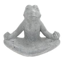Keramická žaba sediaca v meditácii